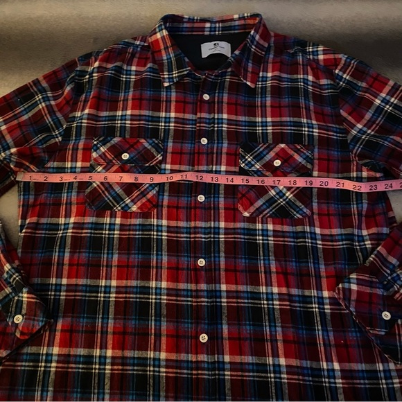 STANDARD ISSUE NYC Men’s Red Blue White Plaid Cotton Flannel Button Down Shirt - Picture 9 of 9